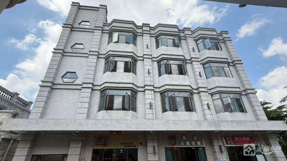 南宝大街7号上海南京路风格特色建筑（二至四层建筑，适合打造特色民宿、精品主题酒店等）