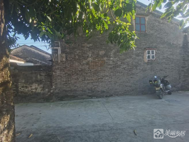 （古村老砖院・复古轻改空间）沙溪镇龙瑞村北洲街门官巷5号