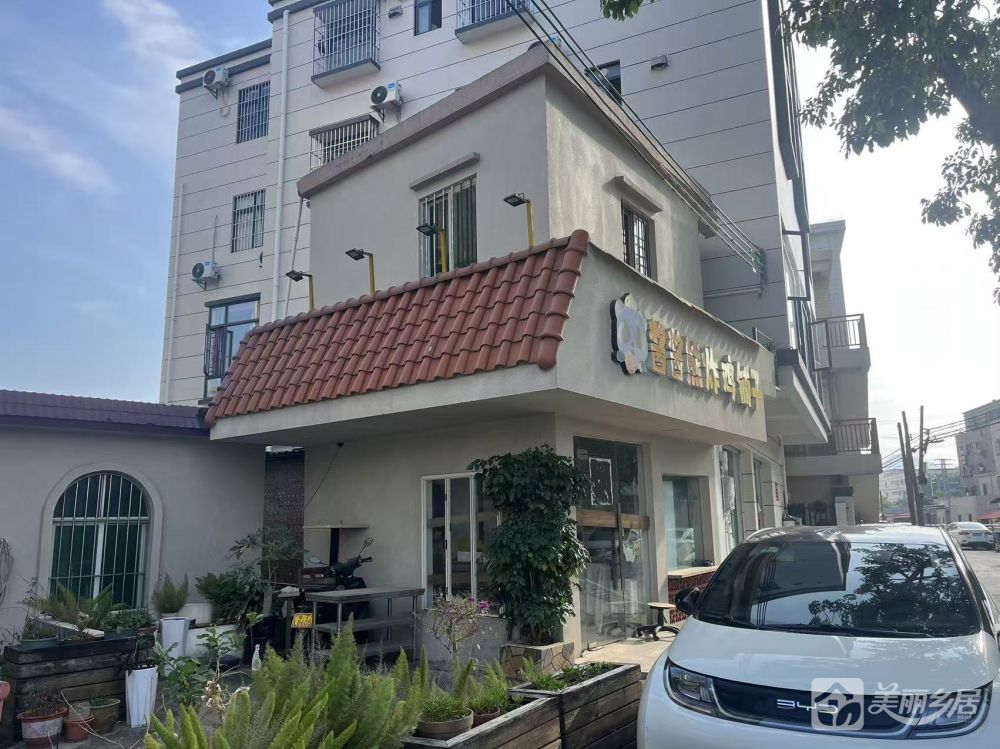 火炬开发区东利小区北街东15号自建房