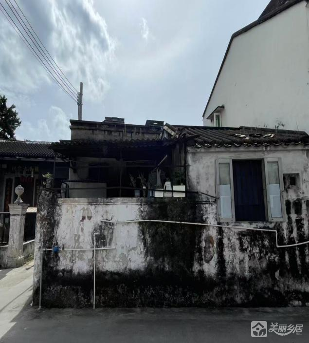 沙溪镇沙溪村岭后亨和平街37号