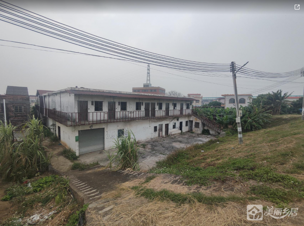 丰联村繁华街9号旁