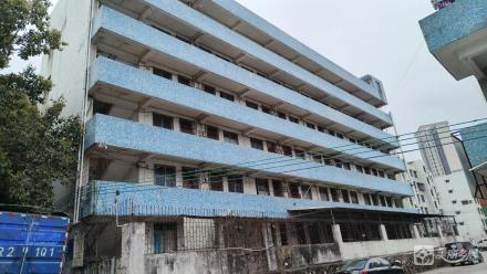 渡头渡兴东路南街52、53号宿舍楼（中山市南区渡头股份合作经济联合社）