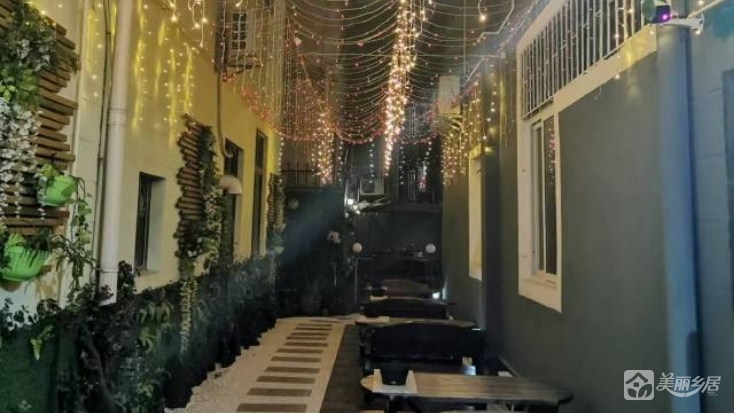 石岐区厚兴村大陂东街近电子科大房屋带花园四层出租，装修风格欧洲老式风格简朴风