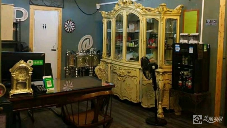 石岐区厚兴村大陂东街近电子科大房屋带花园四层出租，装修风格欧洲老式风格简朴风